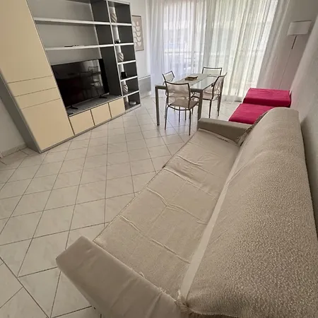 Apartamento Dream Vacation - Sea View, Pool, Park, 2 Min Walk To Beach, Parking Antibes